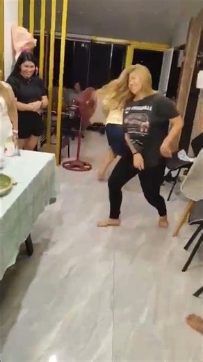 😭 #funny #comedyjokes #blogger #viralshort