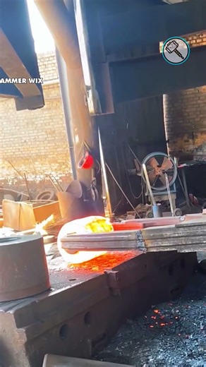 Giant Forging Hammer #hammer #giant