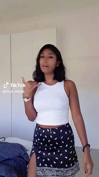 #ricalalsina 👅