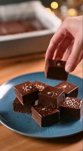 Paula Deen–Style 5 Minute Fudge 🍫🎄 #recipe #food #cooking #baking