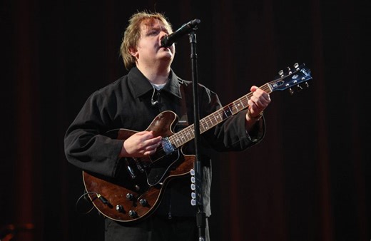 Lewis Capaldi scherzt über Verwechslung mit Lewis Hamilton