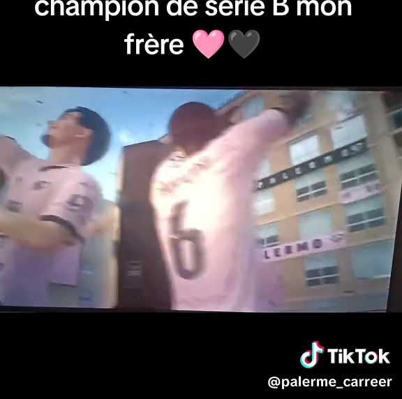 Champion de série B mon frère 🩷🖤#serieA #montée #jp #champion #monfrere