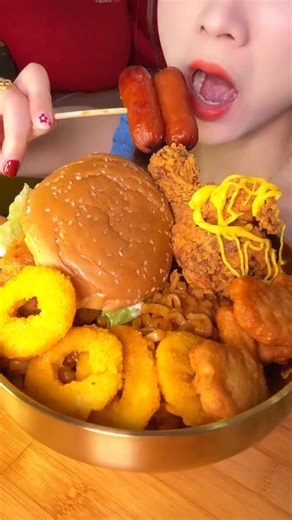 12K views · 1.4K reactions | Come and eat  turkey noodles ~ burgers ~ grilled sausages #mukbang #food #eating #eatingsounds #delicious #satisfying #중국먹방 #goodeveningwhatsappstatus #고기먹방 | Mukbang Asmr | Facebook