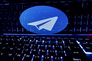 Russian authorities weigh block on Telegram from early April, RBC reports