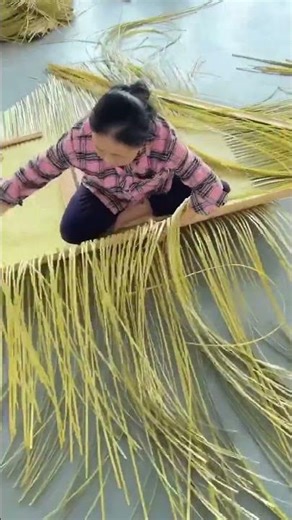 making woven mats from bamboo#shorts