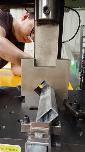 40x20 Rectangular Tube Hydraulic Cutting Machine Pipe Cutting Tooling