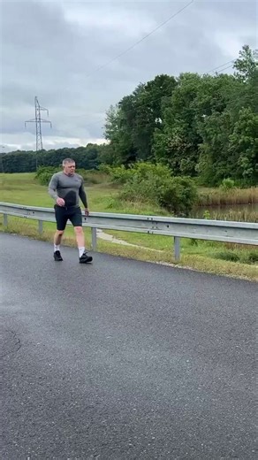 There's a reason the Pro War, Pro Globalists hate Robert Fico-He's a man of his people, he puts them first and refuses to fall to his knees for the "Project" in Brussels. Happy Birthday @RobertFicoSVK