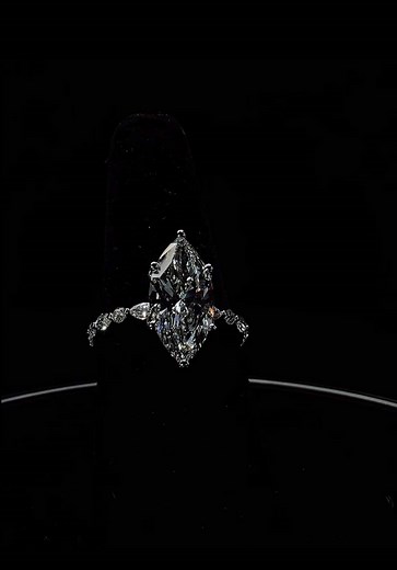 Stunning 3ct Marquise Diamond with Tulip Head Design