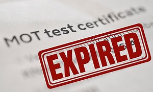 Police catch very few motorists driving without valid MOT, report says