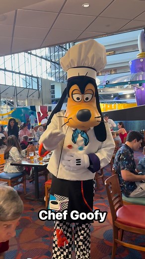 34 reactions | Walt Disney World resort, Chef Mickey’s at contemporary resort! With Disney characters! Featuring Mickey Mouse, Minnie, mouse, Pluto, Goofy, and Donald Duck Follow me Stylewithabow on FB for more travel content. All things Disney, cruises & travel content #waltdisneyworld #disneyparks #wdw | Stylewithabow | Facebook