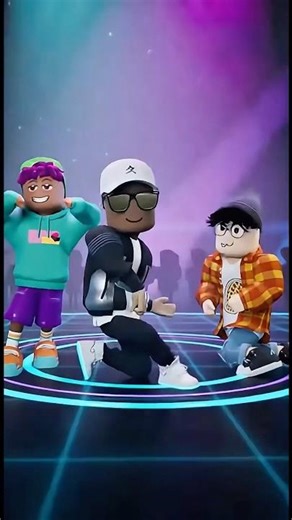 Three Roblox dancers stealing the whole show. 😂🔥#roblox#robloxdance#robloxmemes#shorts