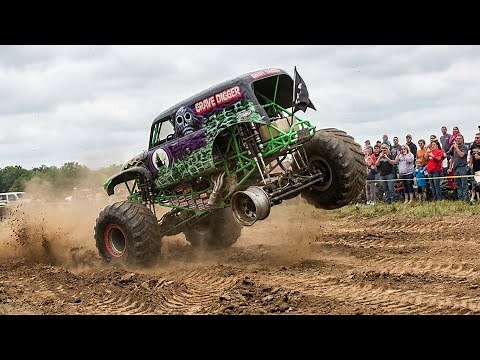 Monster Truck Fails in Extreme Off-Road Action 😱💥