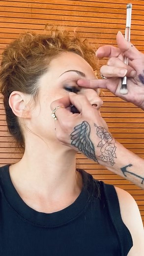 the bare magazine | smokin up gorgeous @amanda.righetti #bts #smokeyeye using #welovecoco #sephora #stila #makeup @tina_turnbow 🧡 #amandarighetti #beauty | Instagram