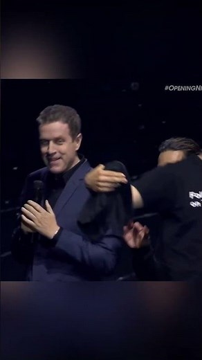 Bill Clinton wants to play GTA6 at #gamescom 2023