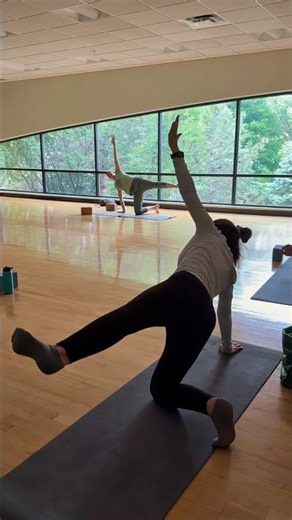 Friday Morning Fitness Classes at Four Seasons Health Club