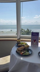 Enjoy a delicious lunch with a beautiful coastal view at the Cliffs Pavilion in Southend! 🥪☀️ | Visit Essex