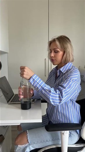 To jest Alicja 👩‍🦰💧 Alicja codziennie dba o nawodnienie i bez problemu wypija 3 litry wody #dafi