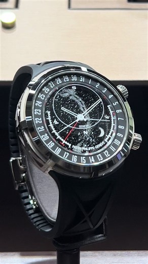Patek Philippe Cubitus Perpetual Calendar Skeleton 5840P vs Celestial Skymoon Sunrise Sunset 6105G #hautehorlogerie #patekphilippe #watchesandwonders