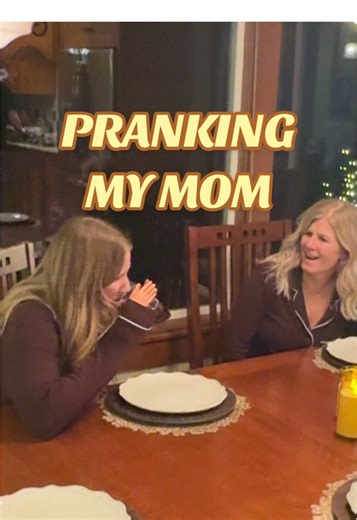 She was so uncomfortable 😂😂😂 #familyprank #tinyhands #tinyhandprank #momprank #christmasprank