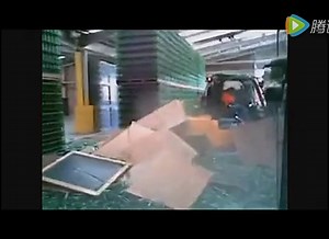 十大常见叉车事故视频