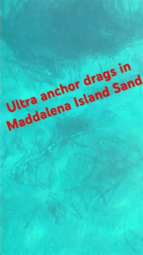 Hallberg Rassy 44: Anchor dragging in Maddalena Island, Sardinia