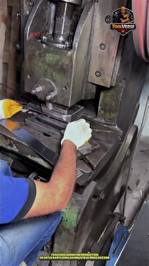 Precision Metal Part Production Using Industrial Press Machine #metalparts #pressmachine