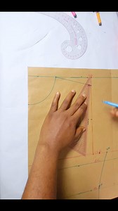 How to contour your armhole.✅ full detailed video will be available in our upcoming free class. Subscribe to my YouTube channel too learn more Link in the comments section 👇🏻 #sewingtutorials #fyp #styleinspiration #viral #dart #armhole #contouring #reelstipsandtricks #fashiontutorial #foryouシ #search #searchengineoptimization | Stylebyediz