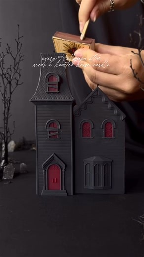 Not to be dramatic, but… 👻 This candle won’t just complete your Halloween altar — its scent will transform your space in ways you’ve never imagined 🦇 ___ cre: graveyardwanders | Hocus Pocus Halloween