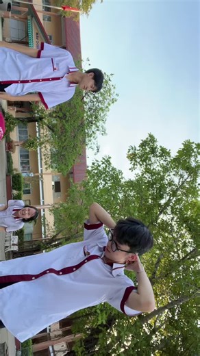 Video của Người sử dụng tik tok (@maiduyen.buon) với bản nhạc Cat Lick - Moon晓月🌙