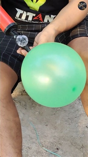 ASMR Balloon Pumping & Squeezing 🎈 Deep Mic Sounds #ASMR #BalloonASMR #SatisfyingSounds
