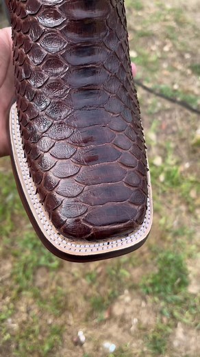 El Mentado Boots on TikTok