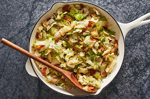 Bacon-Fried Cabbage Is The Best Way To Upgrade The Cheap & Easy Side