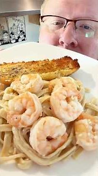Easy Breadsticks & Shrimp Fettuccine Alfredo.#cooking #food #recipe #easyrecipe #supper #dinner