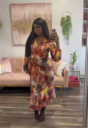 Super cute dress for the upcoming season 🌞 This colorblock wrap dress hugs your curves in all the right places, perfect for tons of occasions! #womensfashion #dresses #fashion #ootd #colorful