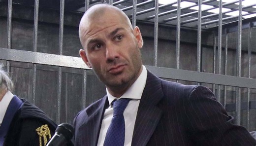 Riccardo Bossi figlio di Umberto condannato a 16 mesi per maltrattamenti verso la madre Gigliola Guidali