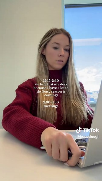 A Day in My Life as an Accountant: Office Insights