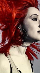 Black Friday Angebot: Bis zu 30 % Rabatt sichern Berlin 1990. Euphorie, Chaos, Liebe und Musik. Erlebe mit WIR SIND AM LEBEN – Das Berlin Musical die wilde, berührende und unvergessliche Zeit nach dem Mauerfall. 🎟 Ab 21. März 2026 im Theater des Westens. Jetzt Tickets sichern! | Peter Plate