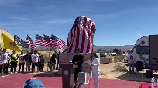 #中国人权 #每日一推 #良心犯 第300期:仰望星空——高智晟雕像落成典礼仪式已于美西时间2026年4月4日下午2:00洛杉矶自由雕塑公园举行高智晟先生是中国著名维权律师之一。他以非凡的勇气与坚定的信念,为弱势发声,为公义奔走。在长期迫害之下,他多次失踪,最近这次失踪已经八年零八个月,他被誉为“中国良心”「仰望星空」雕像的落成，不仅是对高智晟先生人格与精神的纪念，更象征着对法治、公义、尊严与信念的坚守。这座雕像将矗立于天地之间，提醒世人：在黑暗之中，仍有人仰望星空；在沉默之中，仍有良知不灭。「仰望星空」——高智晟雕像落成典礼揭幕嘉宾： PieroTozzi 美国国会及行政当局中国委员会副王任 Che Ahn ;加州州长候选人 刘俊 美过执业律师(奥运冠军Alysa Liu之父)中国人权(HRIC)执行主任:周锋锁先生(视频二)高智晟先生的妻子耿和女士等。#高智晟：1964年4月20日出生，陕西省榆林市佳县人，异见人士，著名维权律师，曾被中国司法部选为“中国十佳律师”，曾三次获得诺贝尔和平奖提名,他被誉为“中国的良心”，中国在押良心犯。自1996年起高智晟先生开始替弱势群体维权打官司，