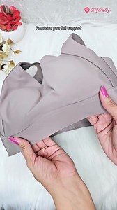 1.1K views | Slip into flawless perfection with our seamless full-coverage bra—smooth as butter, with full support ✨ Designed with smooth neckline, wide adjustable straps & comfy back closure, it’s your go-to for all-day ease Checkout Shyaway Now and Pick your favorites at incredible deals & discounts | Shyaway.com | Facebook