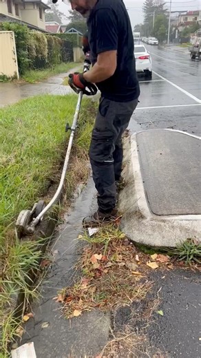 5.6M views · 10K reactions | Unblocking a Gutter! Thoughts? #asmr #satisfy #cars | Nathans Lawns and Gardens | Facebook