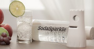 【免插電！「5秒」享用健康氣泡水！！】澳洲 SodaSparkle 輕輕一轉，即可享用自製氣泡水！輕鬆、健康、零負擔！簡約時尚、輕巧方便，讓您隨心發揮創意，特調美味飲品唷～！！ 有「7款」可選，美國FDA認證，不含雙酚A哦^^ CHECK IT OUT→ https://goo.gl/a0TRL1 ---------- 3/15-4/11 精選100件旅遊好物「27折起」 限時優惠 馬上看看→ https://goo.gl/hXsbsY #citiesocial #找好東西 #flashsales #閃購 #lifestyle #design #fashion | citiesocial