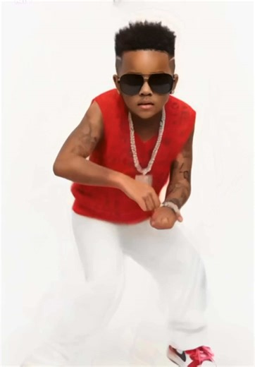 Haya hii hapa AI ya kwanza kuchezeshwa #singeli 😂🇹🇿 Dc #popyscana @SINGELI TRENDING 🎶 @Singeli Kitaa @Tanzania dance moves🇹🇿 #singelitotheworld🌏 #popyscanainuganda #ai