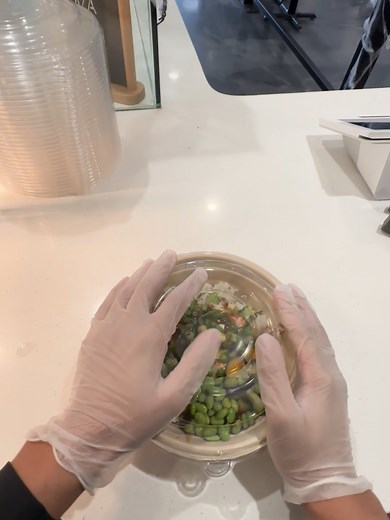 Order Your Favorite Poke Bowl Online Easily