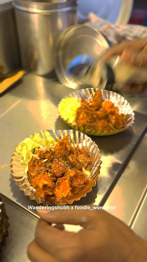 Debjani Paul 🍕Food 🏖️Travel | on Instagram: "Maharashtra Famouse Manchurian Pakoda now in VADODARA 📍Manchurian Pakoda Makarpura Bus Depot..Infront of Narmada Toyota 20Rs. Per plate Timing 4pm - 10Pm Wanna try this ? Follow us @foodie_wonderer @wanderingshubh #foodstagram #food #foodie #foodporn #foodblogger #foodielife #foodgasm #foodlover #vadodara #vadodarablogger #vadodarafoodies #vadodarafood #vadodarafoodblogger #vadodarafoodblogger #streetfood #foodie_wonderer"
