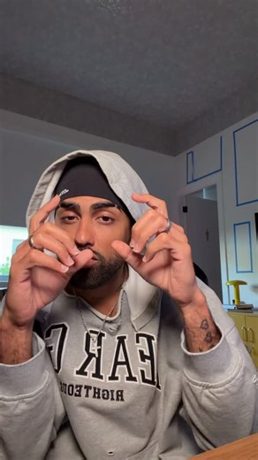 Shey Wheeler on Instagram: "acho este tema me gusta demasiau’ “My Love” ya está en la calle pa’ ustedes🤍 Arca y rueditas, la combi que no falla 🔥"