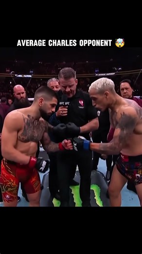 average Charles opponent 🤯 #ufc #charlesoliveira #illiatopuria #tonyferguson #justingaethje