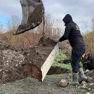 365K views · 2K reactions | We found an abandoned safe❗️ Strange treasure hunt with metal detector | ATA OSMAN | Facebook