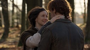 Here's your first behind-the-scenes look at some of the special features from #Outlander Season 4! Get the full "Here in the New World" featurette and more on the Outlander: Season 4 Blu-ray, DVD & Collector's Edition Blu-ray available 5/28. Stay tuned each week for even more exclusive sneak peeks! http://sonypictures.us/7dYGiL #BTSSaturday | The Outlander Collector