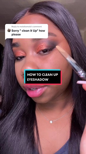 How to Clean Up Eyeshadow Tutorial