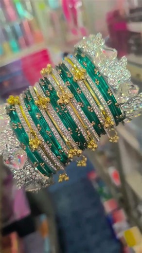 New trending kashmiri chudi😜❤#bangles #kashmirchudi #ytshorts #beautiful #shorts #viral #trending